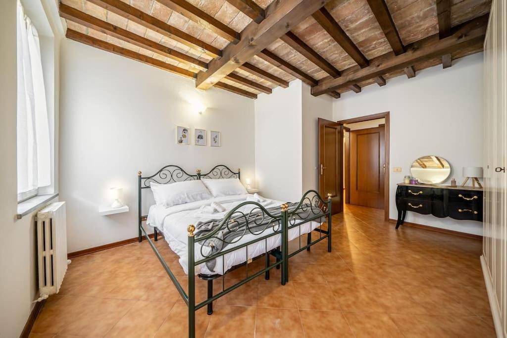 Apartment Gallucci - A 2 Passi Dal Duomo Modena